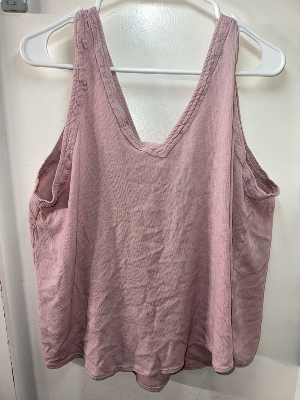 Women's Washed Mauve V-Neck Tank Top